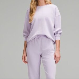 Lululemon Softstreme Crewneck Pullover in size 4